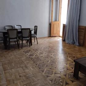 In Baku 100.0 m² apartment is for rent - Image 9