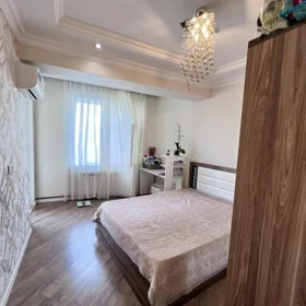 In Baku 88.0 m² apartment is for sale - Image 4
