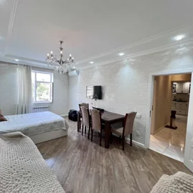 In Baku 88.0 m² apartment is for sale - Image 8