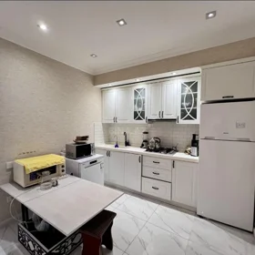 In Baku 88.0 m² apartment is for sale - Image 10