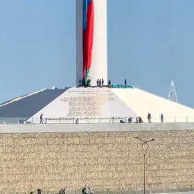 Baku-da 40.0 m2 mənzil kirayə verilir - Şəkil 10