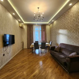 In Baku 90.0 m² apartment is for rent - Image 3