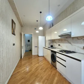 In Baku 90.0 m² apartment is for rent - Image 5