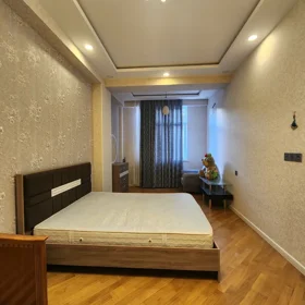 In Baku 90.0 m² apartment is for rent - Image 10