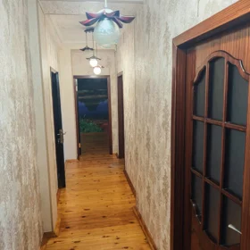 In Baku 90.0 m² apartment is for rent - Image 5