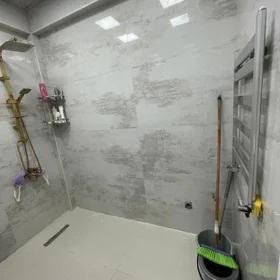 In Khirdalan 68.0 m² apartment is for sale - Image 9