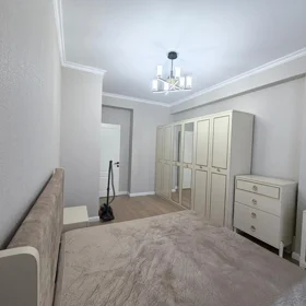In Baku 80.0 m² apartment is for rent - Image 3