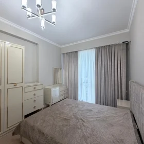 In Baku 80.0 m² apartment is for rent - Image 4