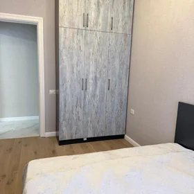 In Baku 80.0 m² apartment is for rent - Image 9