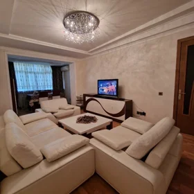 In Baku 82.0 m² apartment is for sale - Image 6