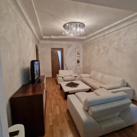 In Baku 82.0 m² apartment is for sale - Image 9