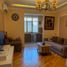 In Baku 77.0 m² apartment is for sale - Image 5