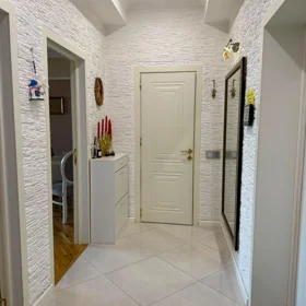 In Baku 77.0 m² apartment is for sale - Image 9