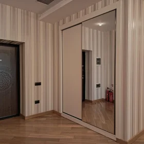 In Baku 165.0 m² apartment is for rent - Image 2