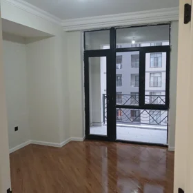 In Baku 72.0 m² apartment is for sale - Image 3