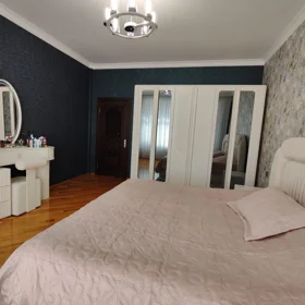 In Baku 94.0 m² apartment is for sale - Image 2