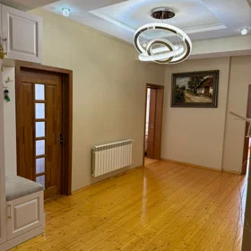 In Baku 94.0 m² apartment is for sale - Image 8