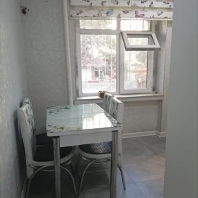 In Baku 65.0 m² apartment is for rent - Image 6