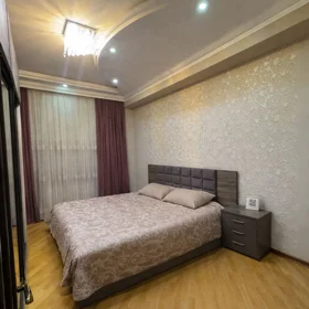 In Səbail rayonu 100.0 m² apartment is for sale - Image 3