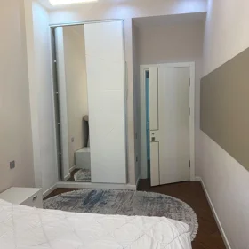 In Baku 65.0 m² apartment is for rent - Image 9