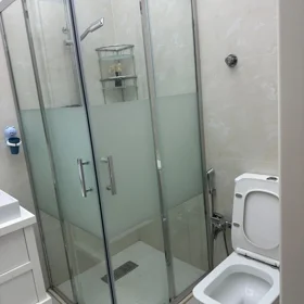 In Baku 65.0 m² apartment is for rent - Image 10
