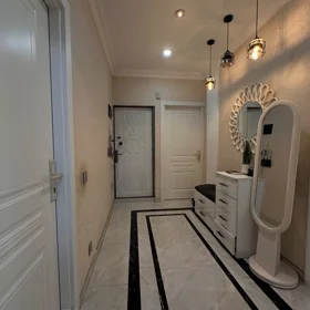In Baku 110.0 m² apartment is for sale - Image 2