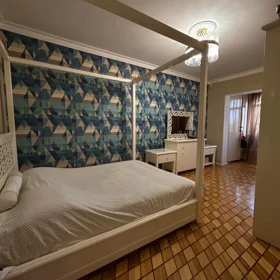 In Baku 110.0 m² apartment is for sale - Image 8