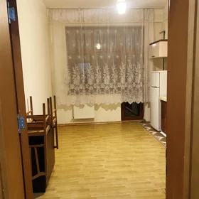 In Baku 80.0 m² apartment is for rent - Image 2