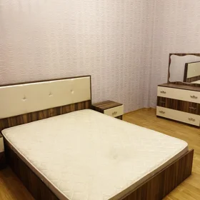 In Baku 80.0 m² apartment is for rent - Image 8