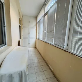 In Baku 116.0 m² apartment is for rent - Image 9