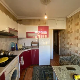 In Baku 68.0 m² apartment is for sale - Image 10