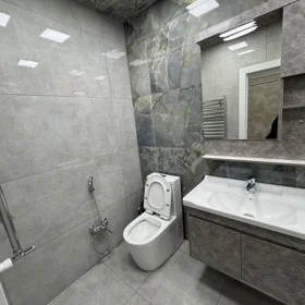 In Baku 70.0 m² apartment is for rent - Image 9