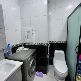 In Baku 44.0 m² apartment is for sale - Image 4