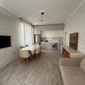 In Baku 70.0 m² apartment is for rent - Image 3