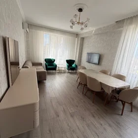 In Baku 70.0 m² apartment is for rent - Image 4