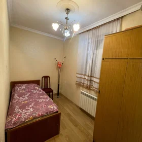 In Baku 110.0 m² house with 5.0 rooms is for rent - Image 2