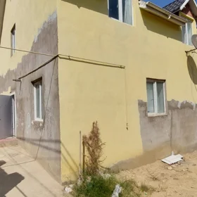 In nan 180.0 m² house with 4.0 rooms is for sale - Image 9
