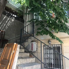 In Baku 60.0 m² apartment is for rent - Image 2