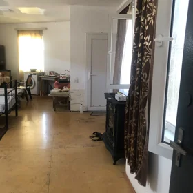 In Baku 60.0 m² apartment is for rent - Image 7