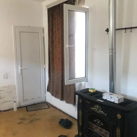 In Baku 60.0 m² apartment is for rent - Image 8