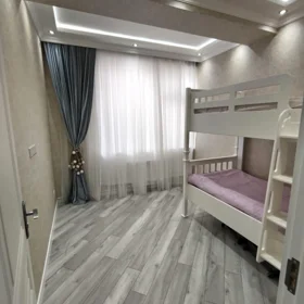In Baku 100.0 m² apartment is for rent - Image 2