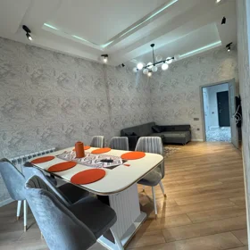 In Baku 75.0 m² apartment is for rent - Image 3