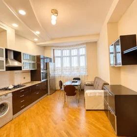 In Baku 145.0 m² apartment is for rent - Image 4