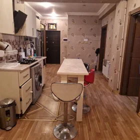 In Baku 107.0 m² apartment is for sale - Image 4