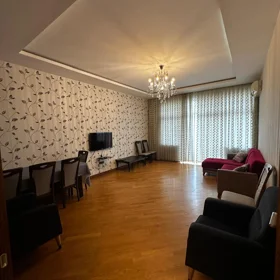 In Baku 138.0 m² apartment is for rent - Image 3