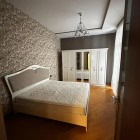 In Baku 138.0 m² apartment is for rent - Image 10