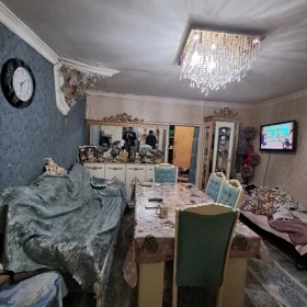 In Baku 60.0 m² house with 3.0 rooms is for sale - Image 5