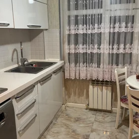 Baku-da 60.0 m2 mənzil kirayə verilir - Şəkil 3