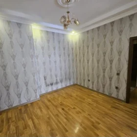 In Baku 100.0 m² apartment is for sale - Image 4