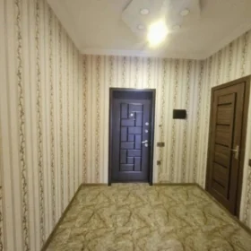 In Baku 100.0 m² apartment is for sale - Image 6
